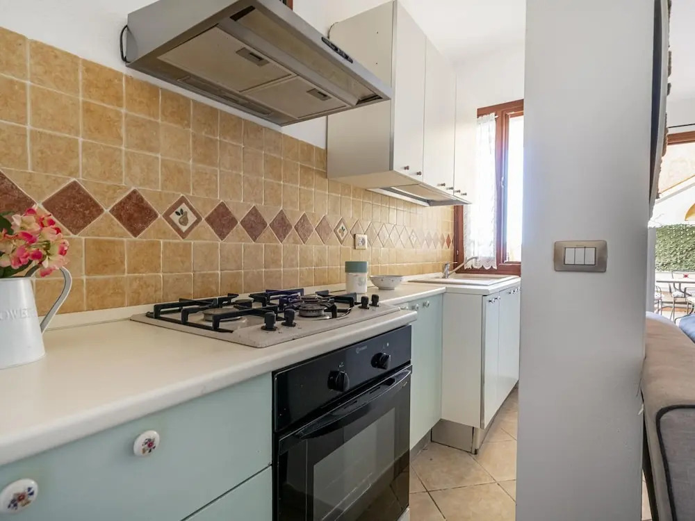 Comfortable Holiday Home in Lu Bagnu Near Seabeach
