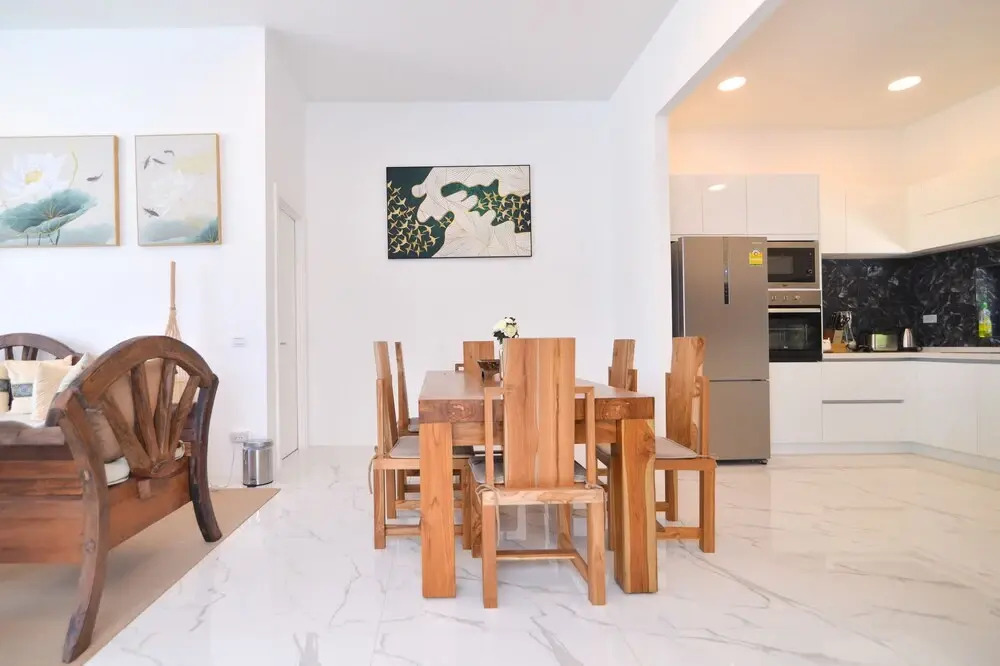 Villa with Shared Pool in Central Pattaya - Palmc17
