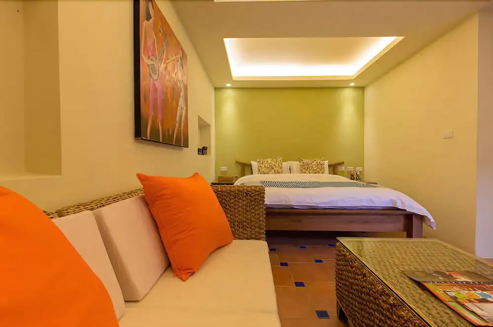 Bay Villa B&B