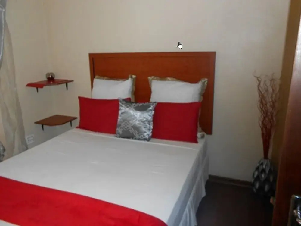 Avion Lodge
