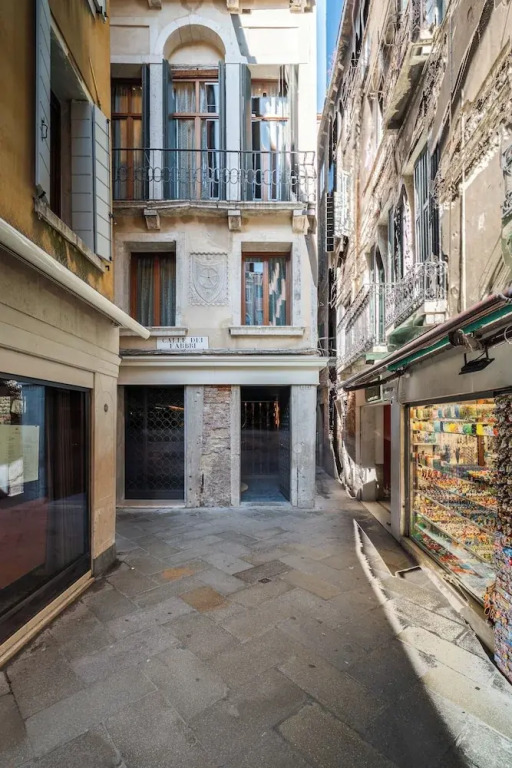 Palazzo Rota Luxury Apartments