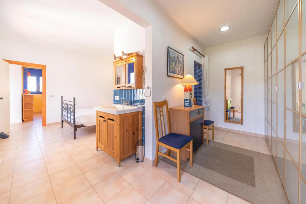 Sol in L'Escala with 4 bedrooms and 3 bathrooms