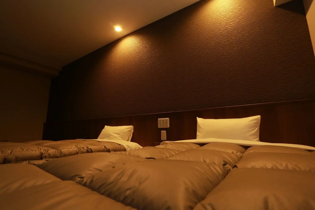 The Base Sakai Higashi Apartment Hotel