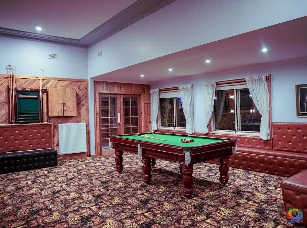Hepburn Springs Chalet