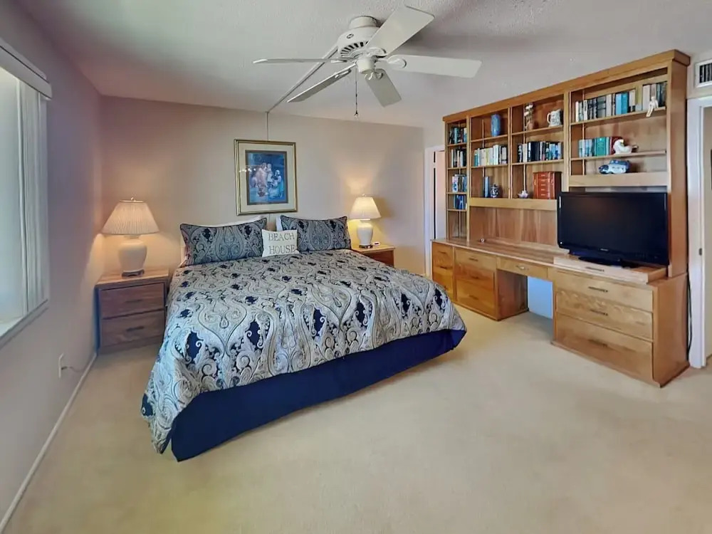 Barry Palm 202 by Distinctive Beach Rentals