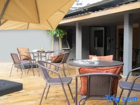 Daiding Zunyue Hotel