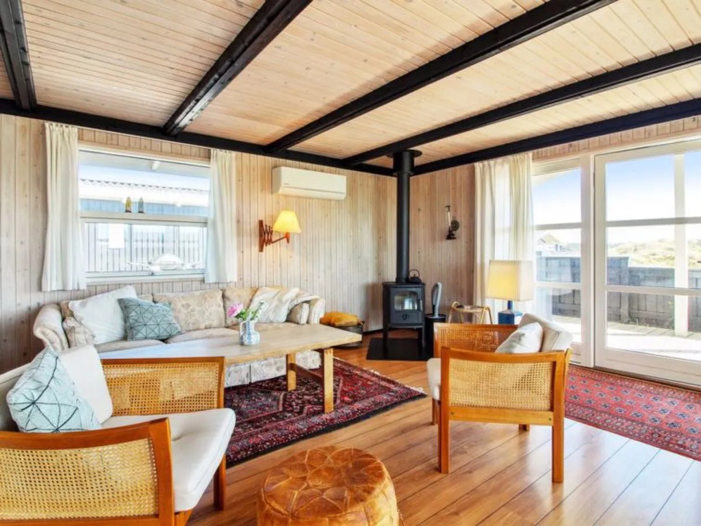 "Ulrike" - 140m from the sea in NW Jutland