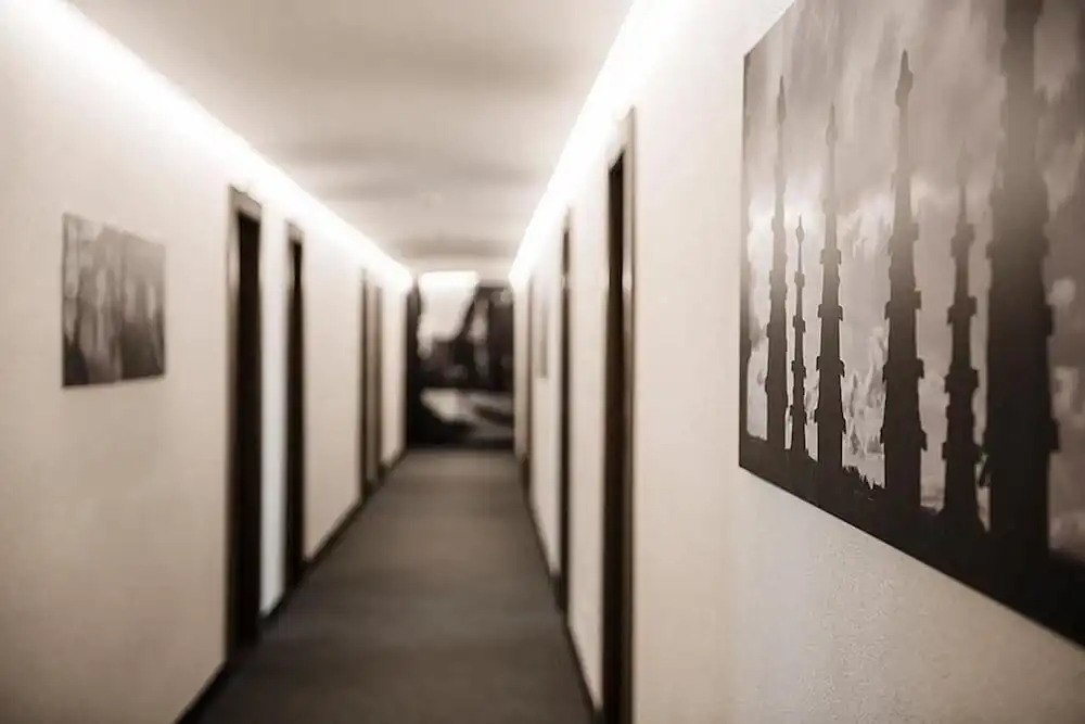 Hotel Alpha