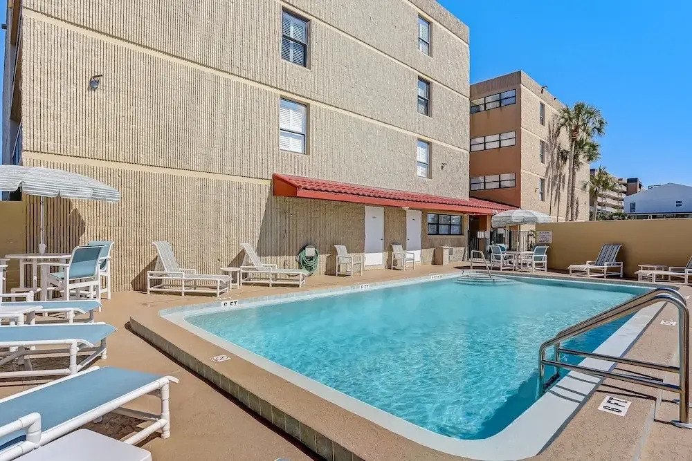 Freshly Renovated 2BR Dream Condo Beachfront Stunning Views