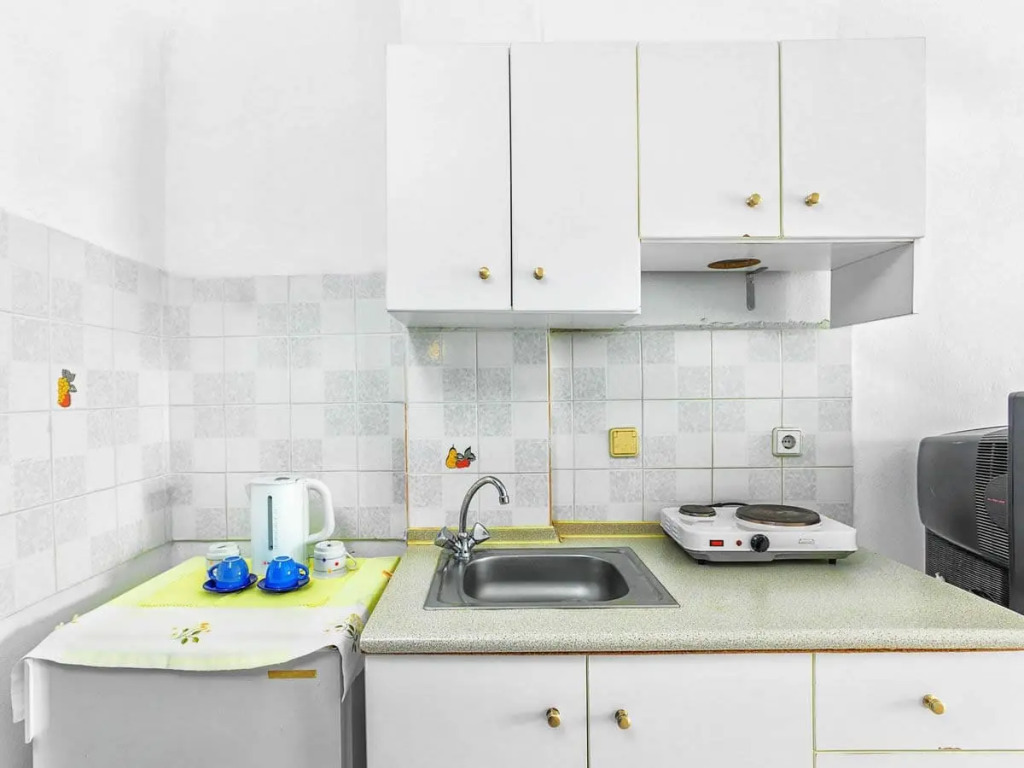 Loutra Village Apartments