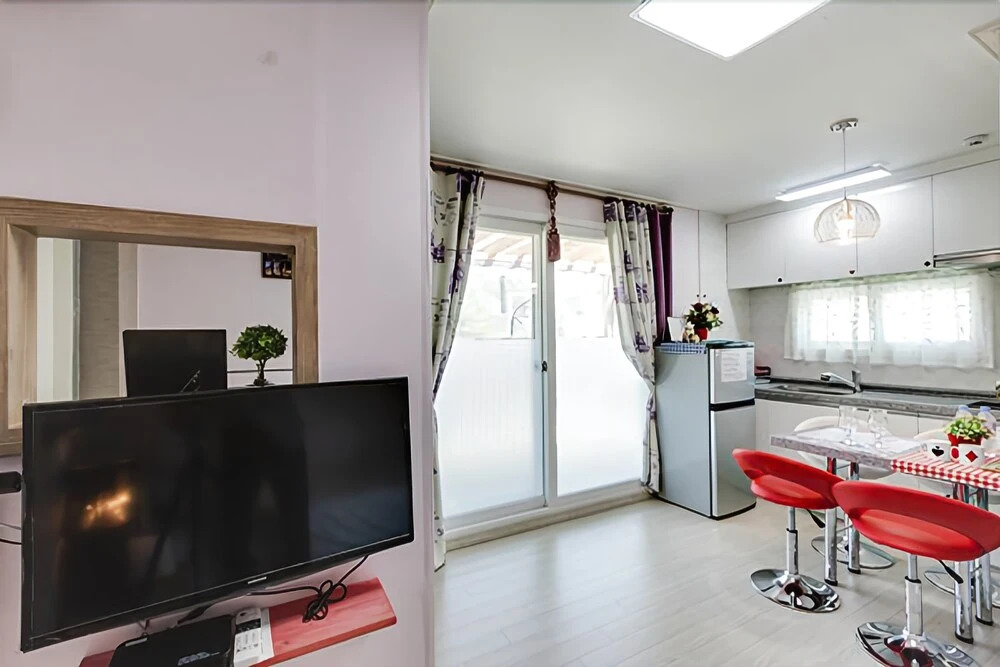 Yangpyeong Lodge House Pension (Pets Friendly)