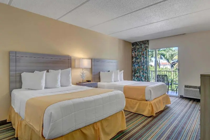 Holiday Inn Express Ft. Pierce-S HU