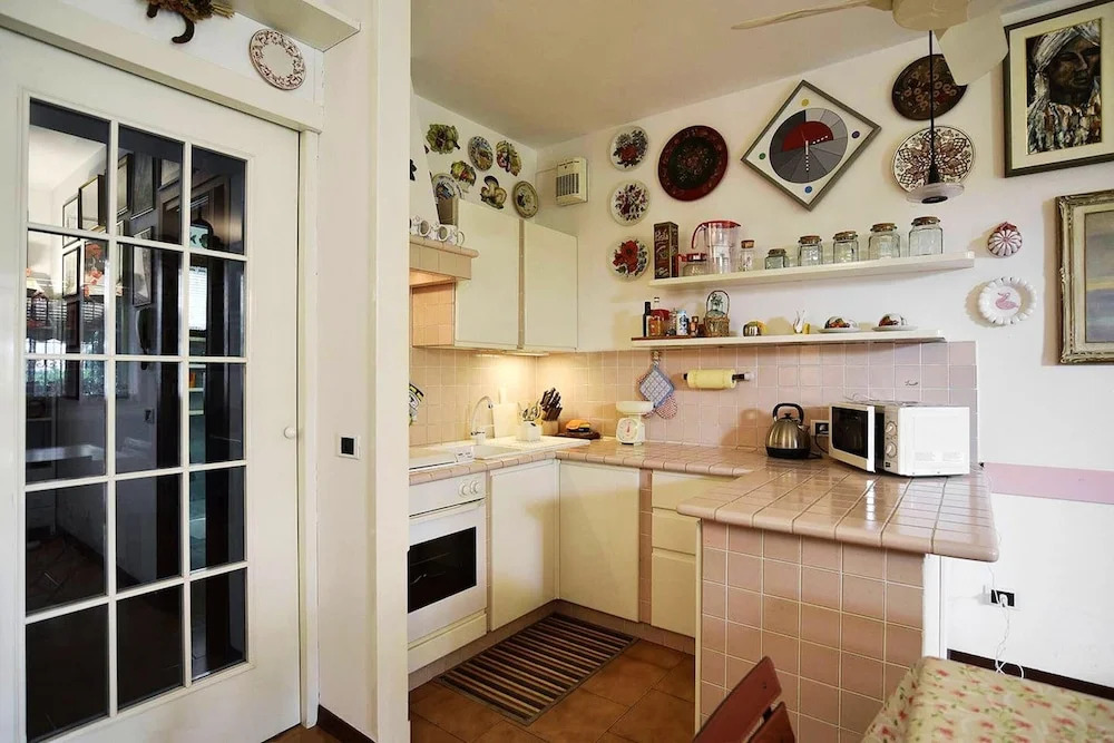 Apartment With one Bedroom in Pacengo, With Shared Pool, Furnished Terrace and Wifi - Near the Beach