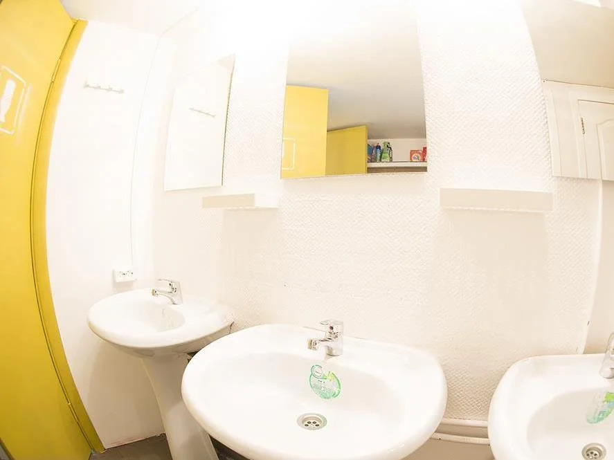 G-Art Hostel