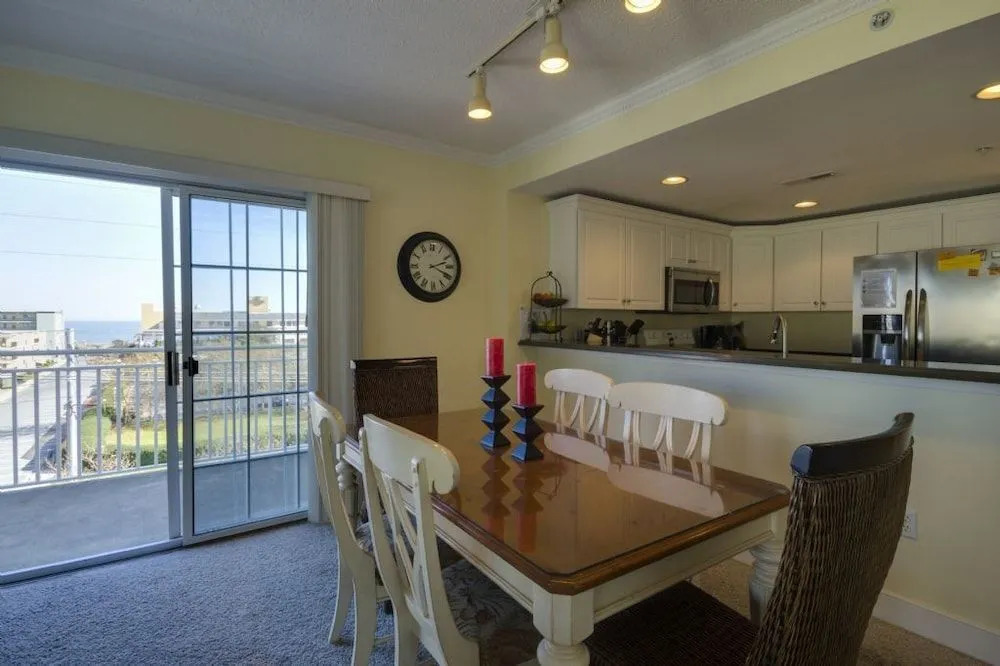 Sunset Bay II 512 - 2 Br Condo