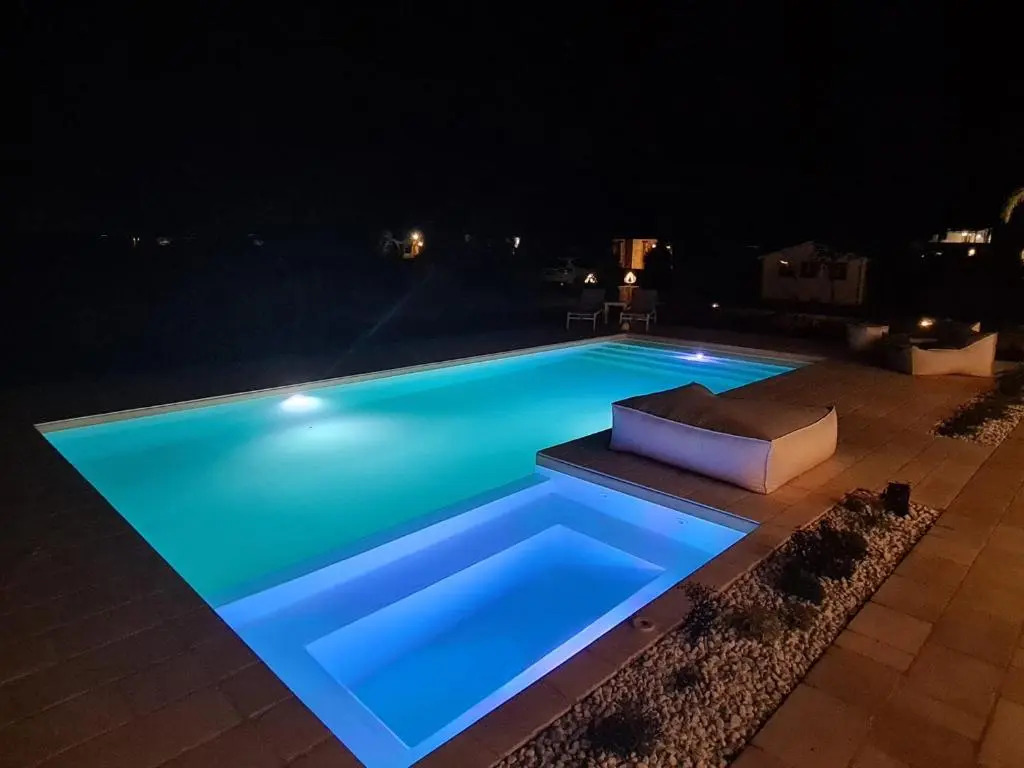 Villa Lucia con piscina privata a Gallipoli per 12 persone