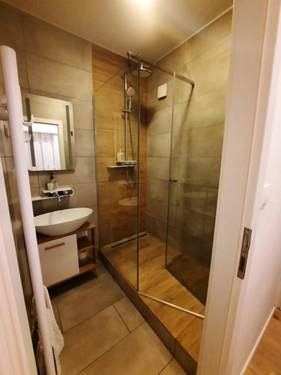 Apartment Klimka with balcony and free parking