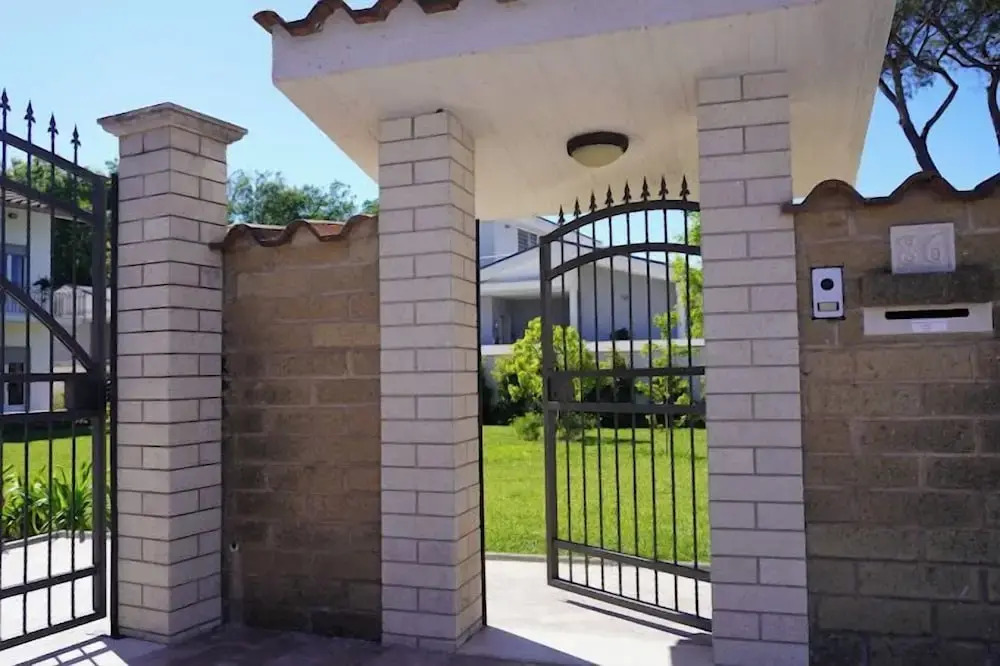 Romana Guest House