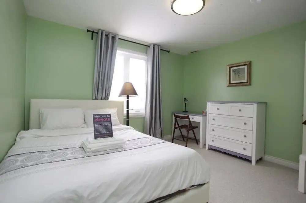 Elevate Rooms JJ Homestay