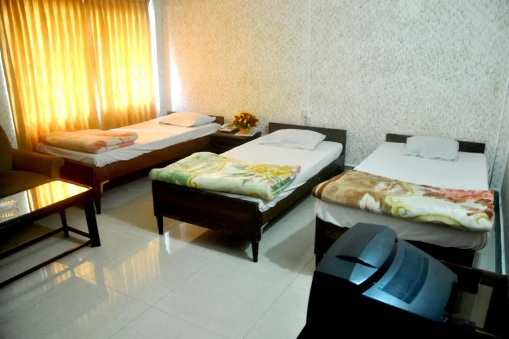 Hotel Swiss Garden International