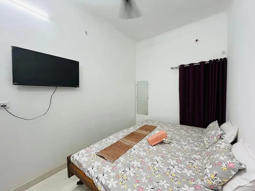 Maa vaishno paying guest house