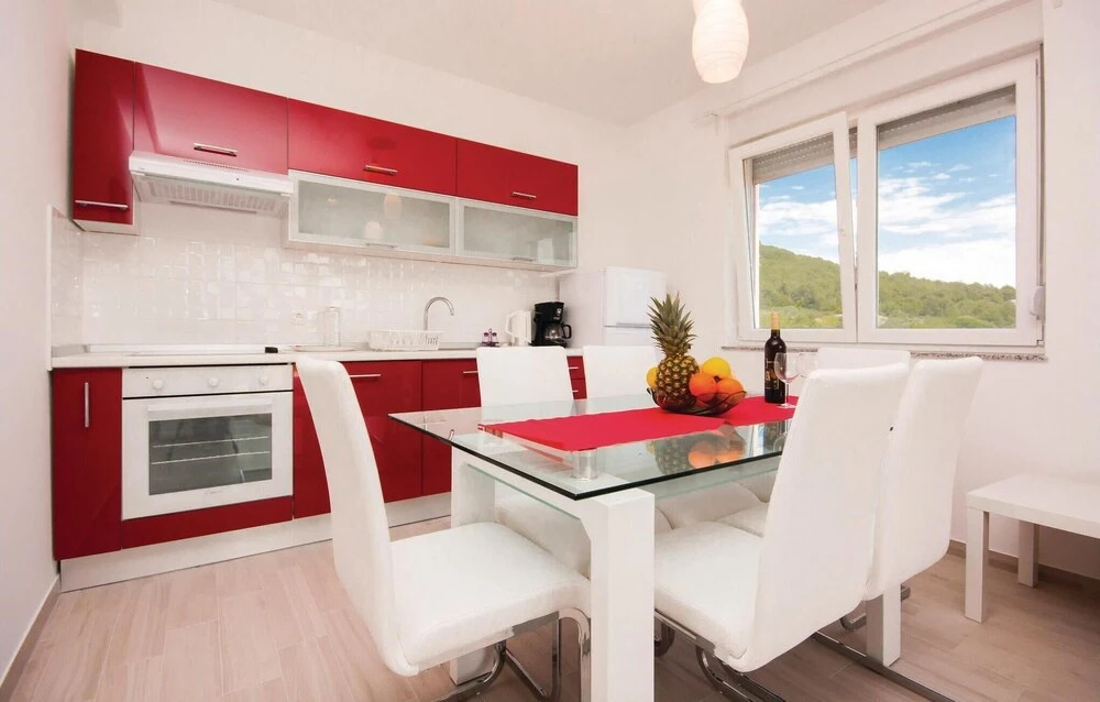 Awesome Home in Tribunj With Wifi and 3 Bedrooms