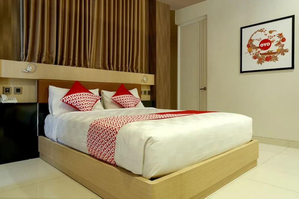 Sans Vibes Hotel Grand Omah Sastro Gejayan
