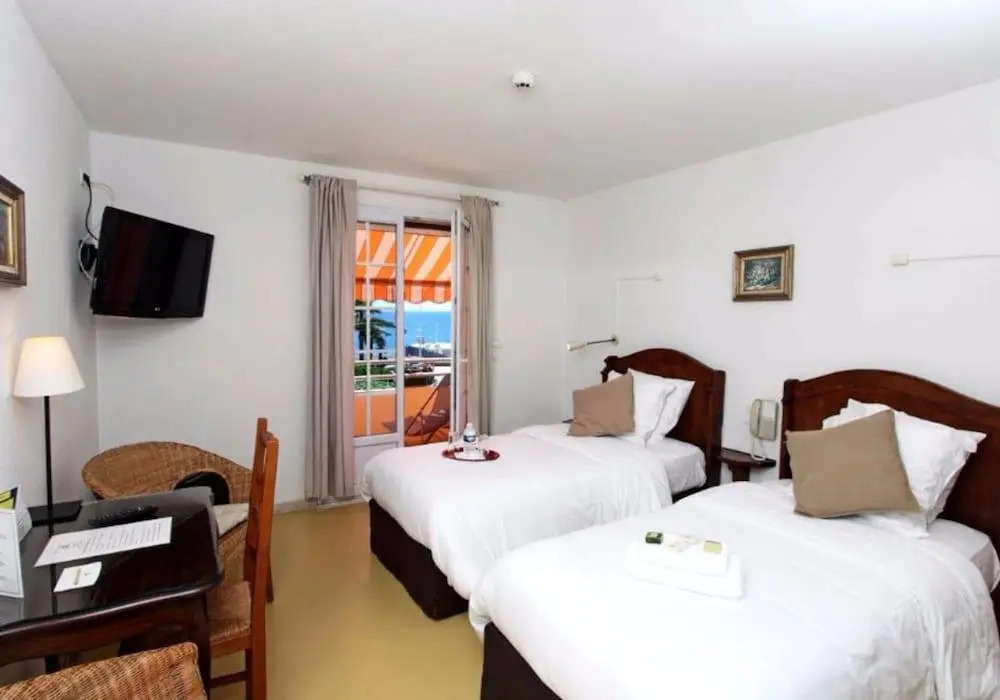 Logis Hotel lEsterella