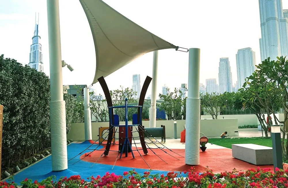Premium 2BR Downtown Apt w Dubai Mall Access