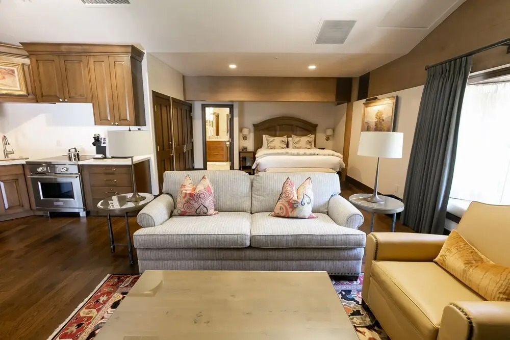 Sterling Studio Hotel Room by RedAwning
