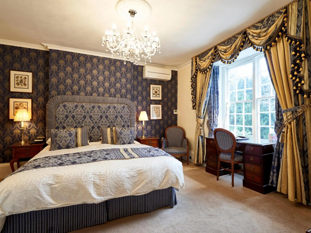 Hempstead House Hotel & Restaurant
