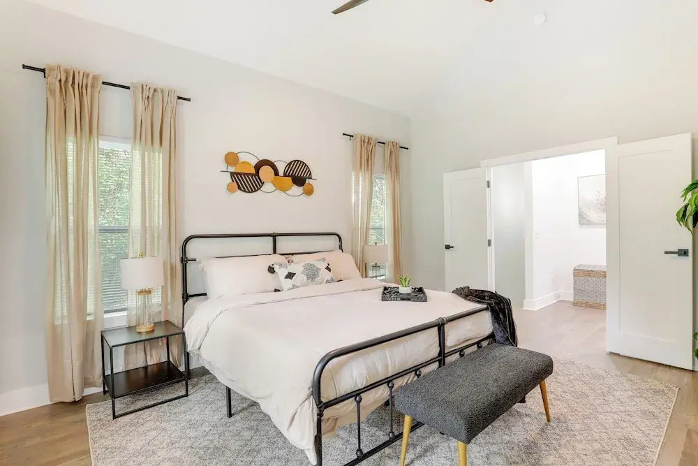 Modern Decatur Home ~ 7 Mi to Atlanta!