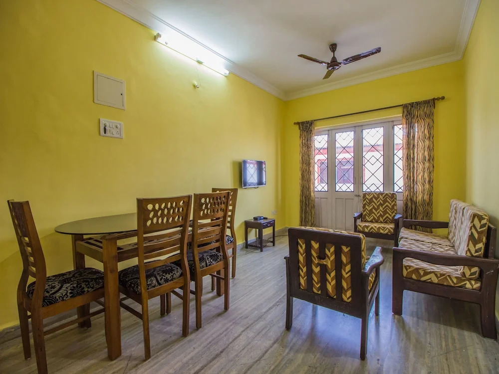 OYO 11356 Home Sea facing 3BHK Dona Paula