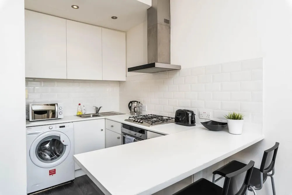 Fantastic 1BD Flat in the Centre