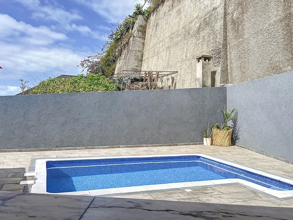 Breeze House 1 by Atlantic Holiday