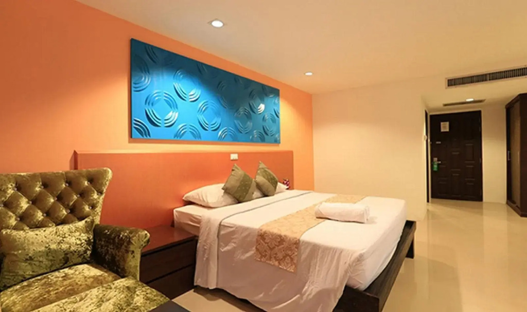 Pattaya Centre Hotel