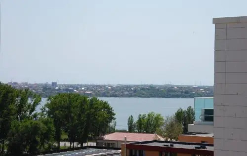 Riviera Residence Apartments