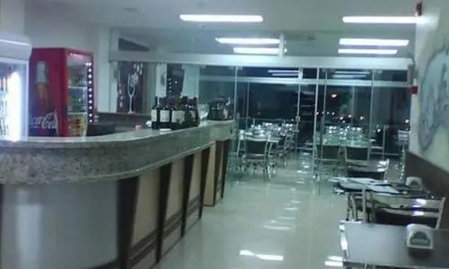 Hotel Divisa
