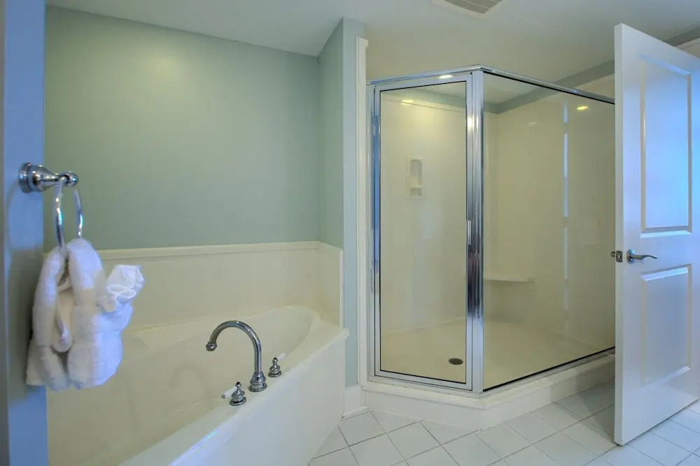Waterscape A407 2 Bedroom Condo