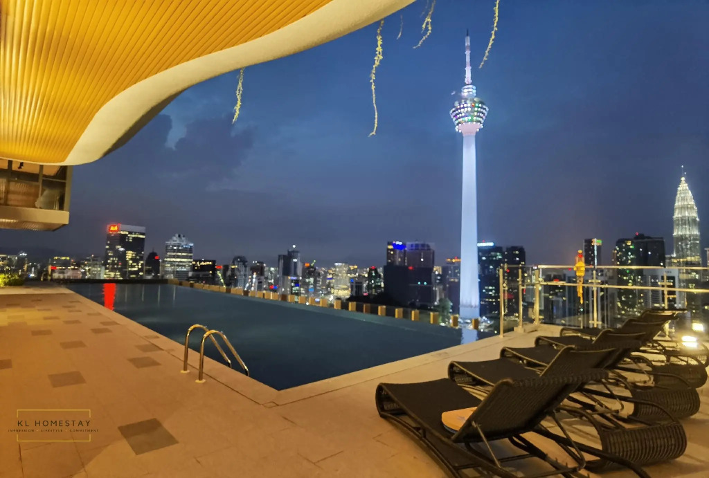 Ceylonz Suites KLCC Rooftop Infinity Pool & View