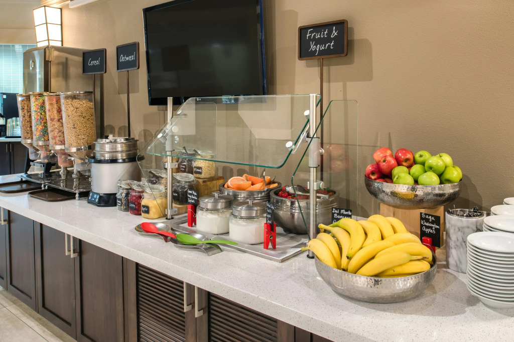 Embassy Suites By Hilton Seattle - Tacoma International Airport