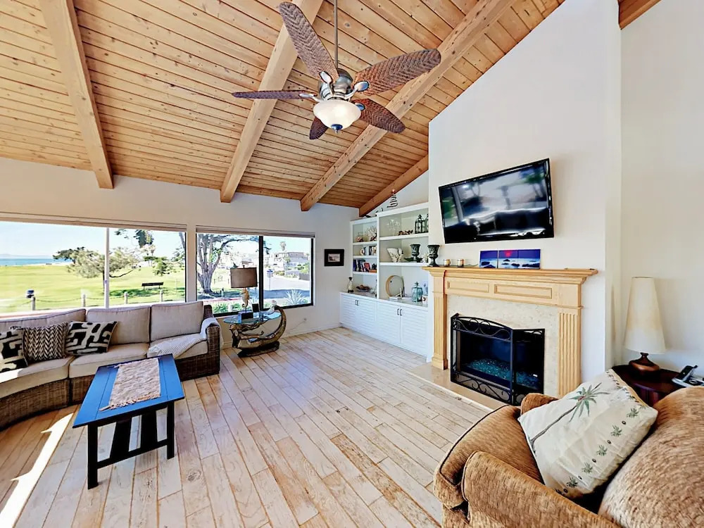 2925 Pierpont Blvd Home