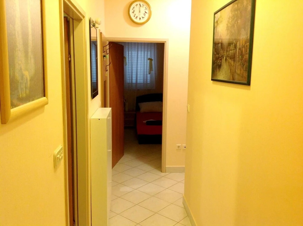 Apartment With 2 Bedrooms in Novalja, With Enclosed Garden and Wifi -