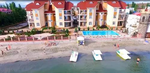 Lux Cottages Alye Parusa