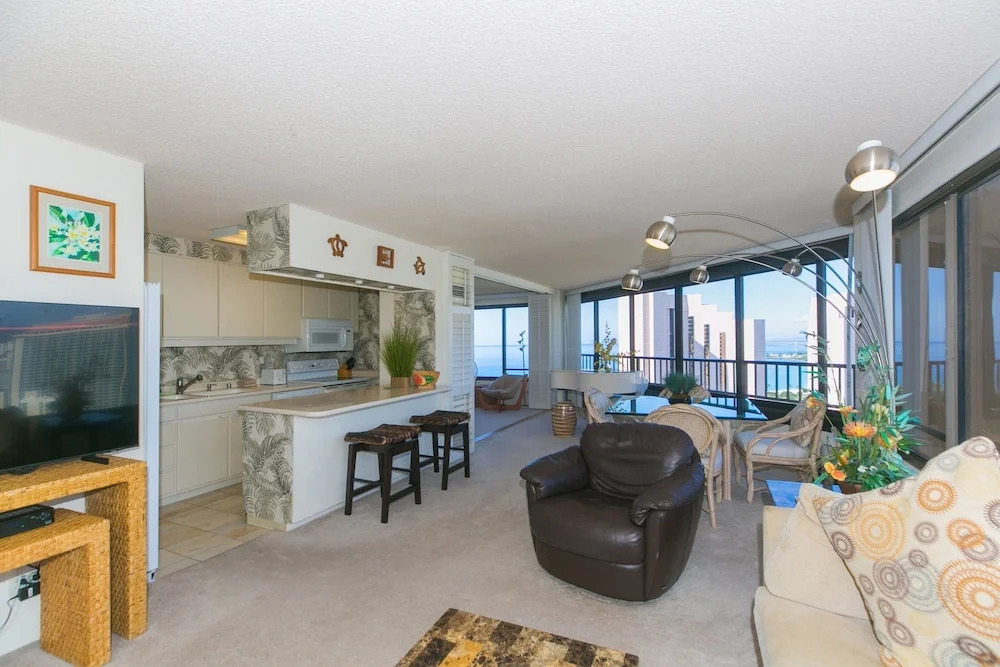 Two Bedroom Discovery Bay High Rise Condos with Lanai & Gorgeous Views