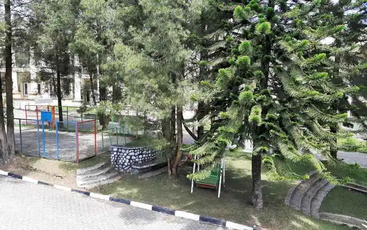 Villa Berastagi Highland 8 BB