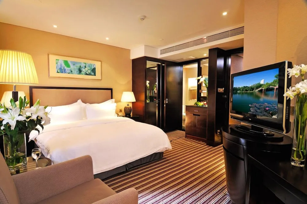 Binbei Yiho Hotel