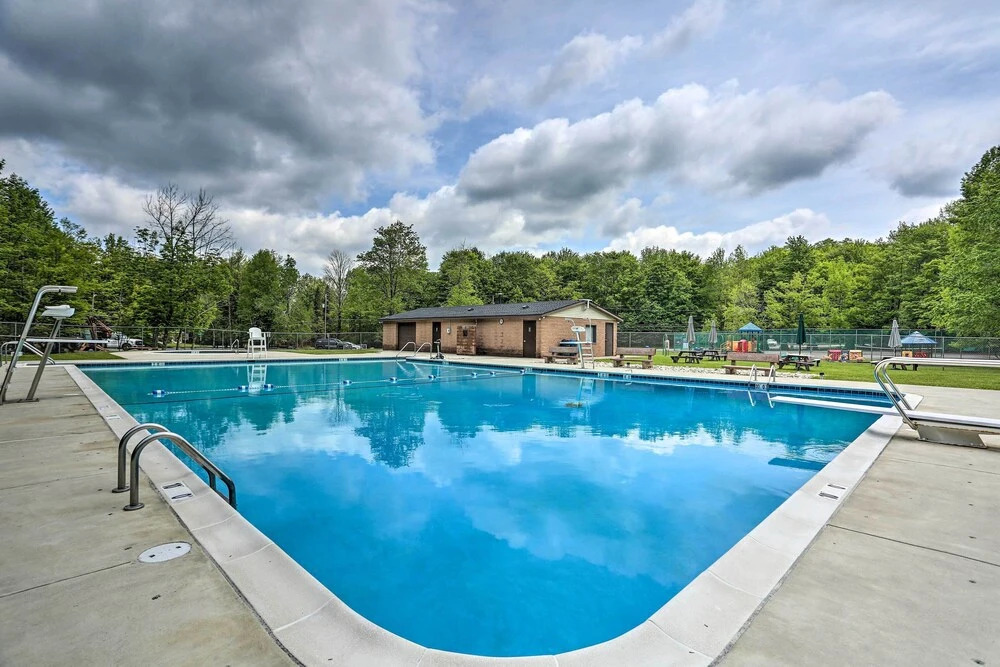 1 Mi to Arrowhead Lake: Pocono Home w/ Fire Pit