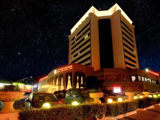 Oriental Hawaii Holiday Hotel
