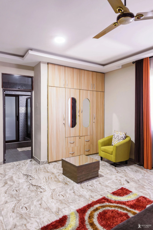 RichJoy Lodge